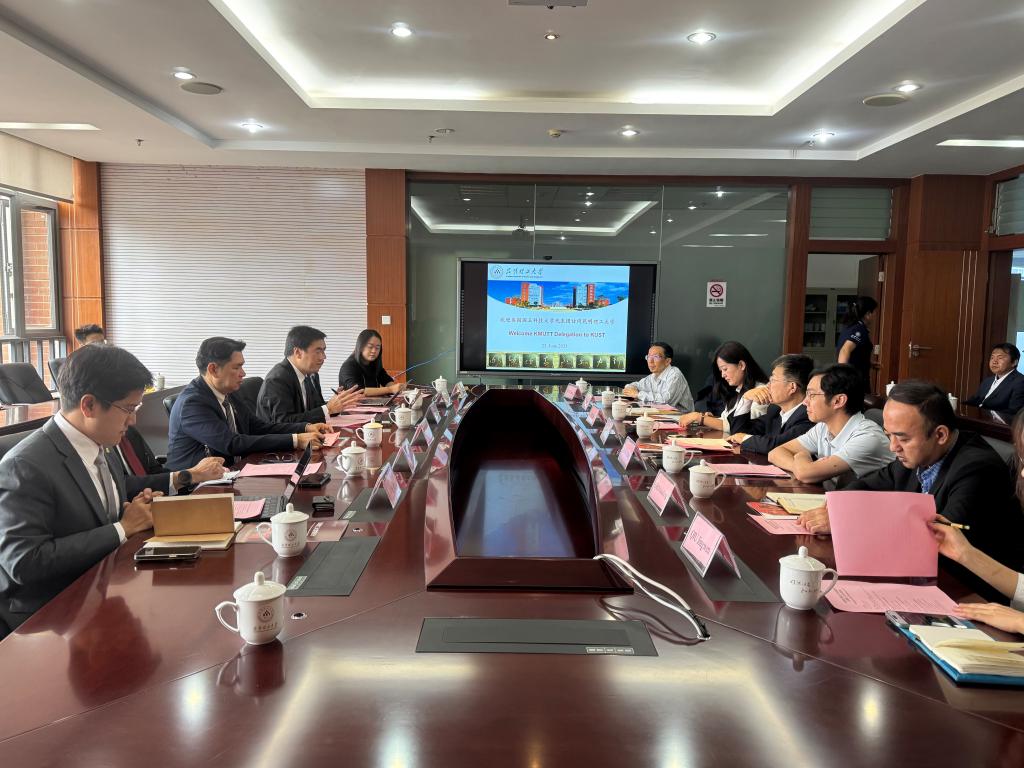 泰國國王科技大學(xué)代表團(tuán)來訪 共繪教育科技發(fā)展新藍(lán)圖