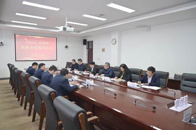 深化產(chǎn)教融合，共筑智造未來(lái) 我校與凱邁機(jī)電簽訂戰(zhàn)略合作框架協(xié)議及技術(shù)開發(fā)合同